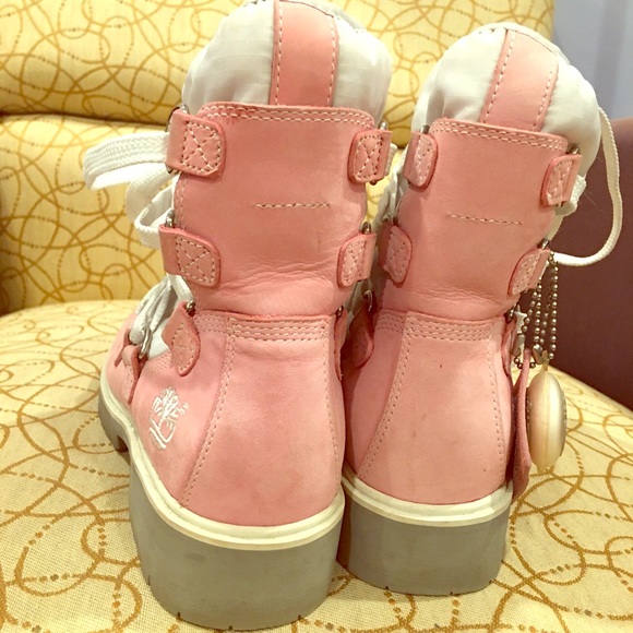 girls timberlands